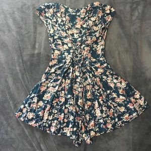 Kimchi Blue Floral Lace-Up Romper Size XS